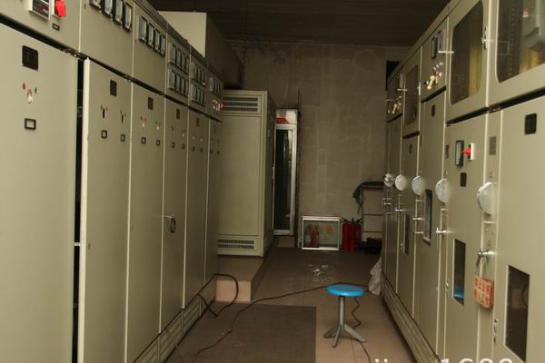 蜀山防尘开关柜 性能稳定低压抽屉式配电柜-电